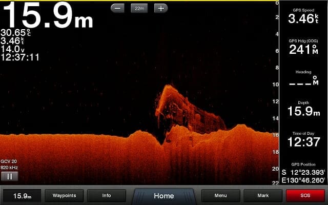 Down image of Garmin wreck hull on Garmin UHD