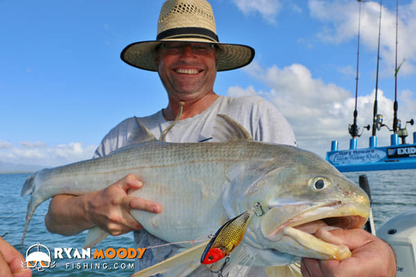 Catching King Threadfin with hard vibes