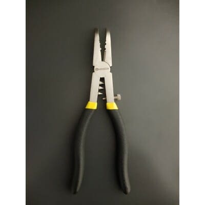 Crimping tool for Spanish mackerel fishing rig