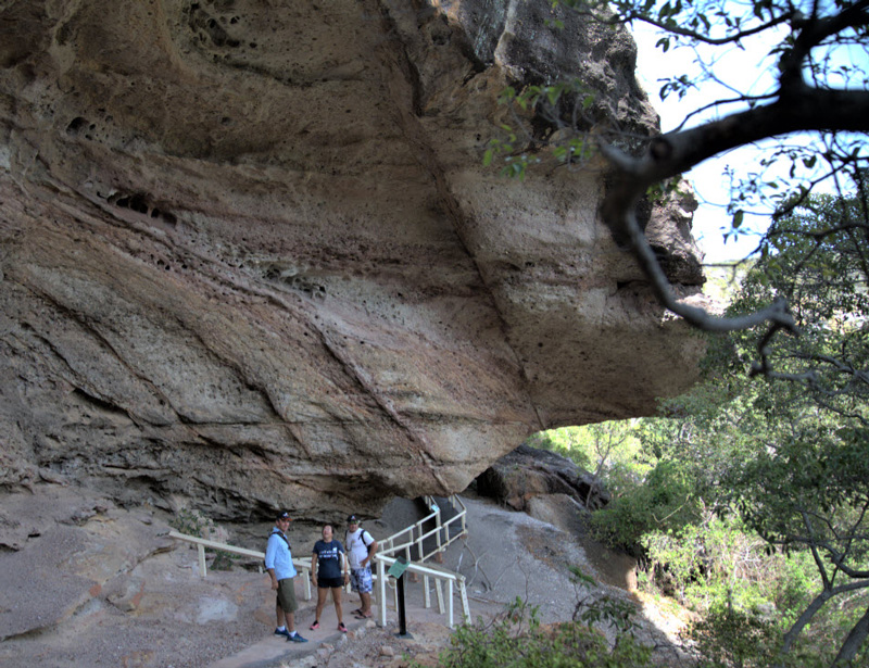 Flinders Island Rock Art caves