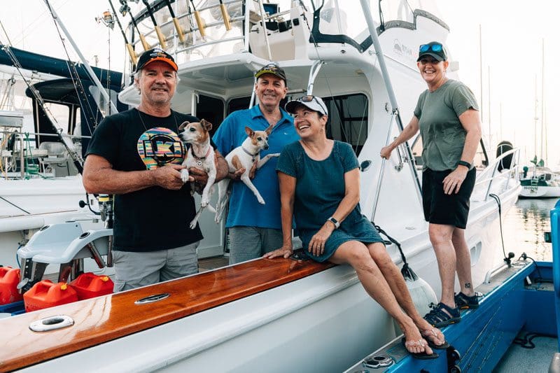 Final photo of the crew before departure. 