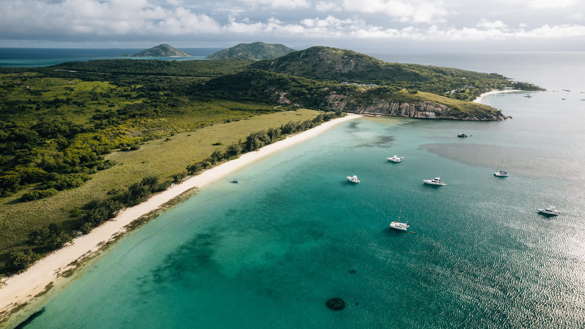 Circumnavigating Lizard Island starts at Watson's Bay