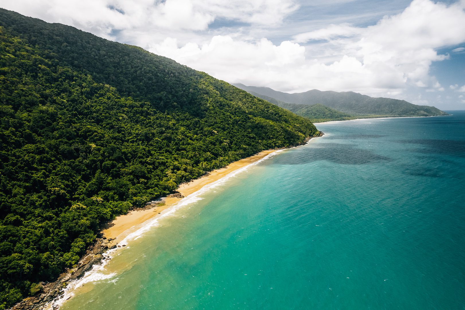 Cruising the Queensland coast from Lizard Island to Cairns