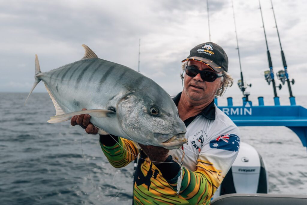 Catching golden trevally on hard fishing days