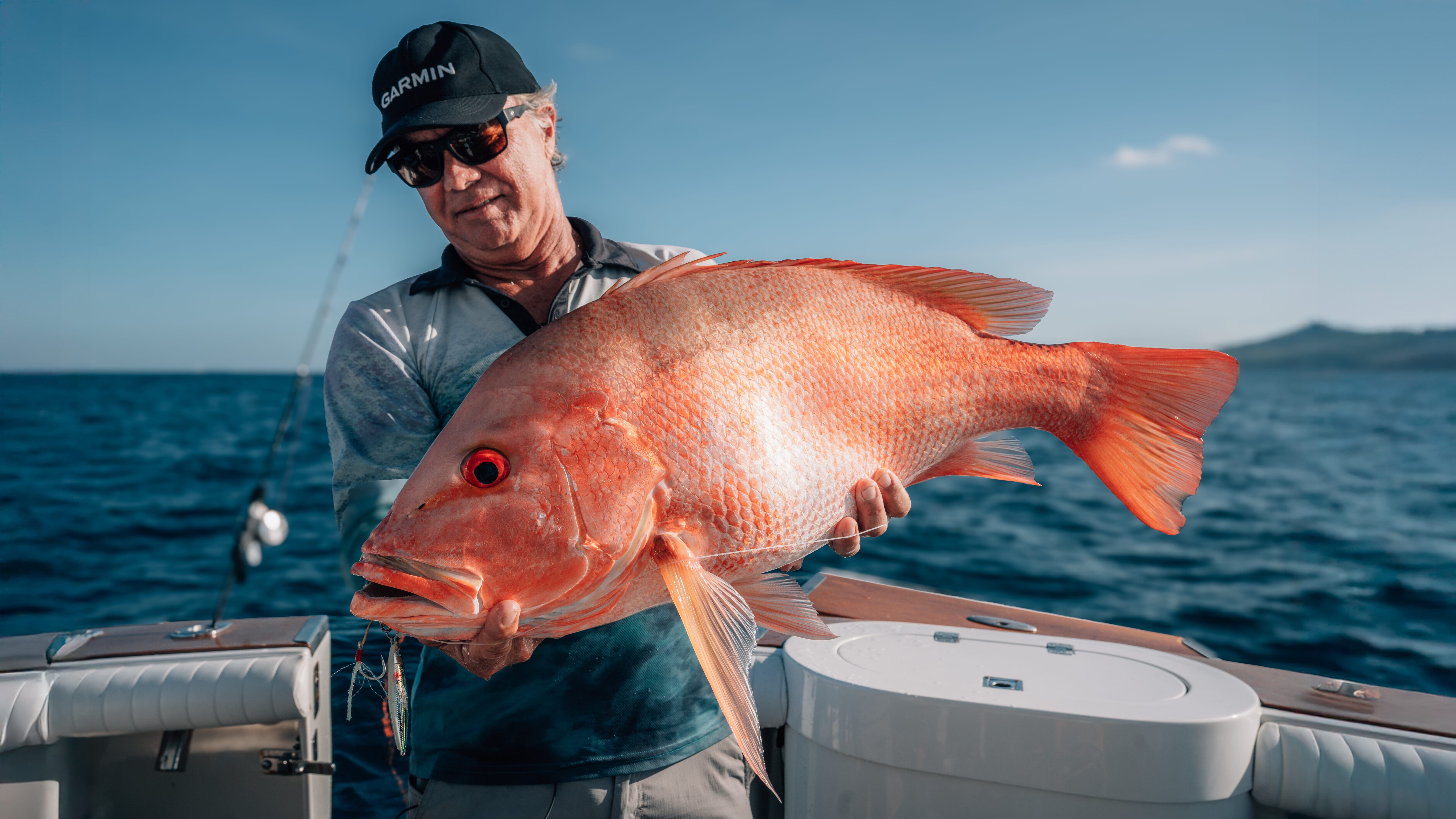 Ryan Nannygai with Levitator For Thumbnail-