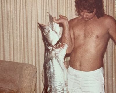 Fish-in-Living-Room-400px.jpg