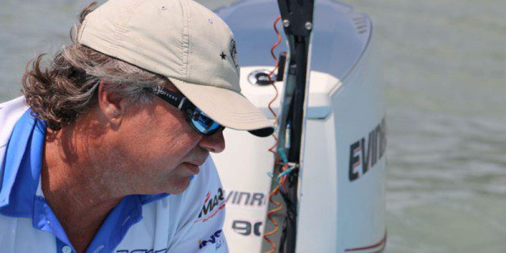 Ryan-looking-at-sounder-600x300