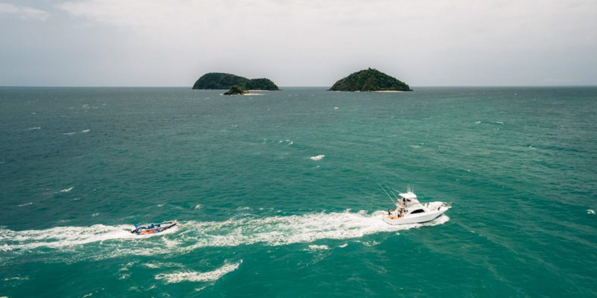 Crusing the Queensland coast in our Black Watch 40 game boat.